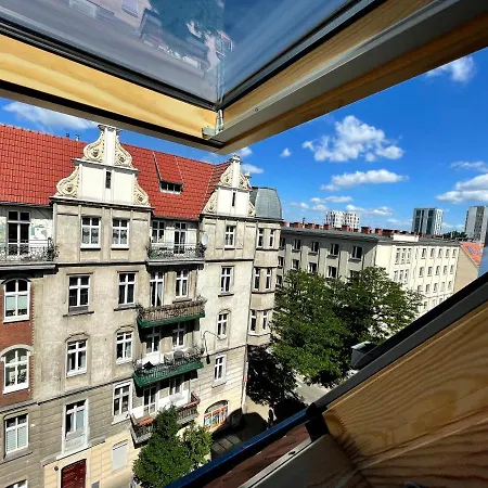 Attic Jezyce Apartman Poznań