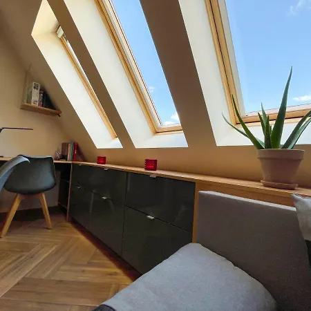 Attic Studio Jezyce Apartment